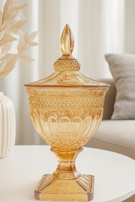 Her Majesty Gold