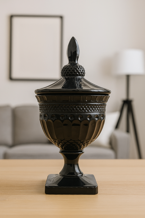 Her Majesty Black Jar