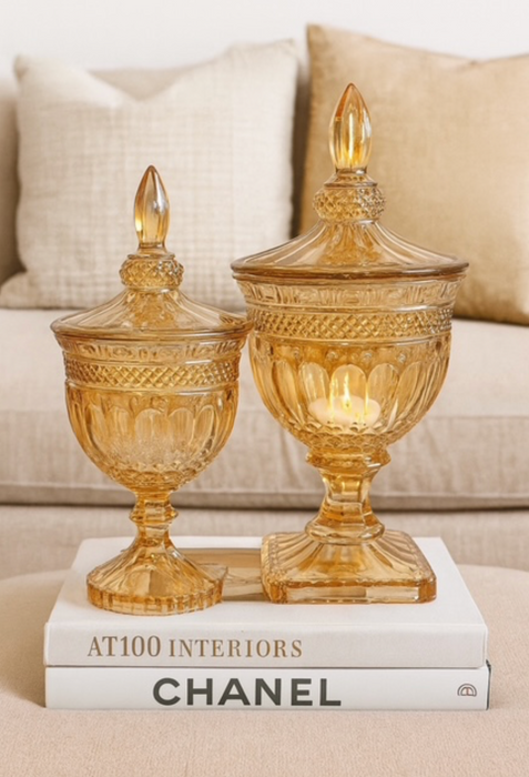 Her Majesty Gold